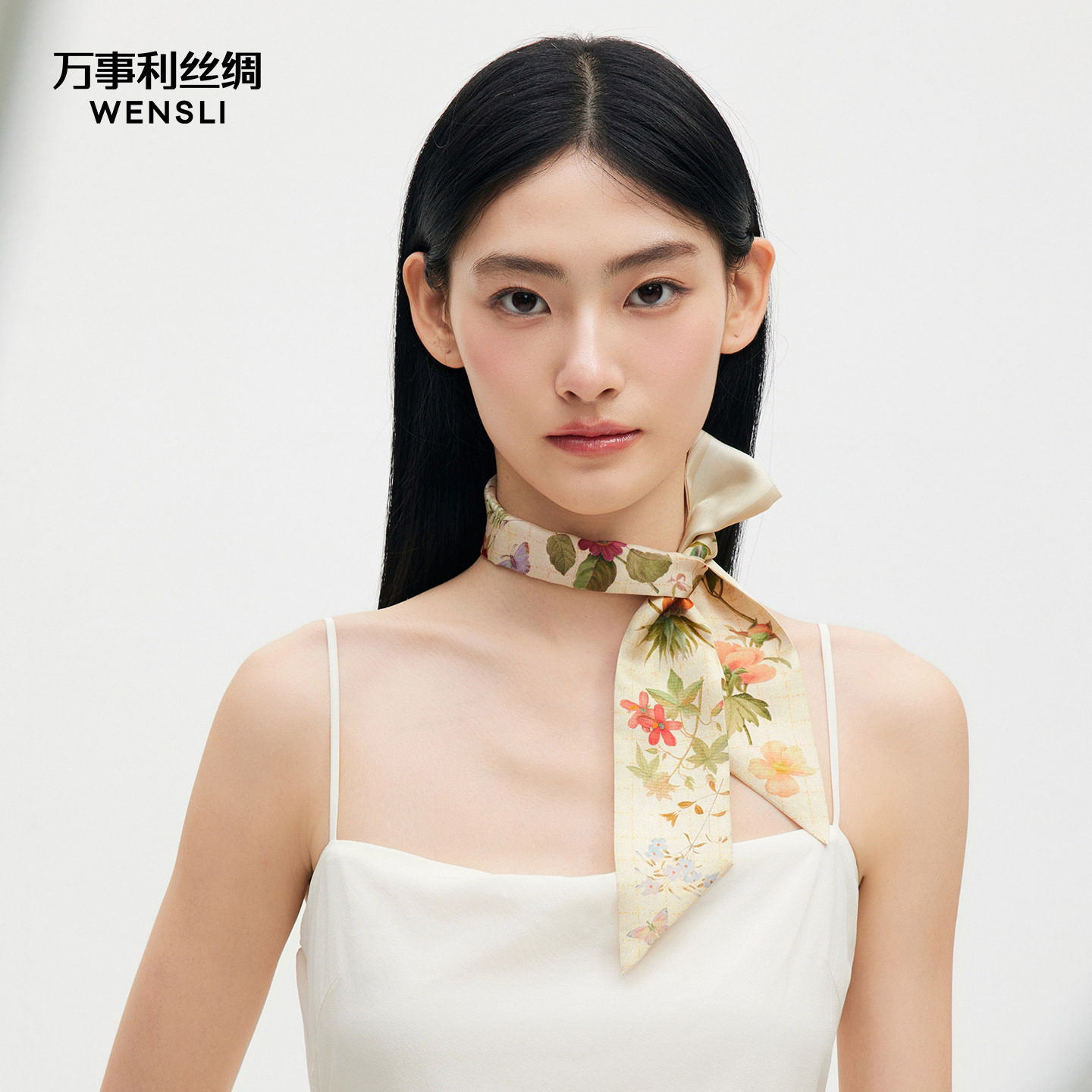 万事利26新款真丝丝巾女100%桑蚕丝闺蜜生日礼物小斜巾花漾花与蝶