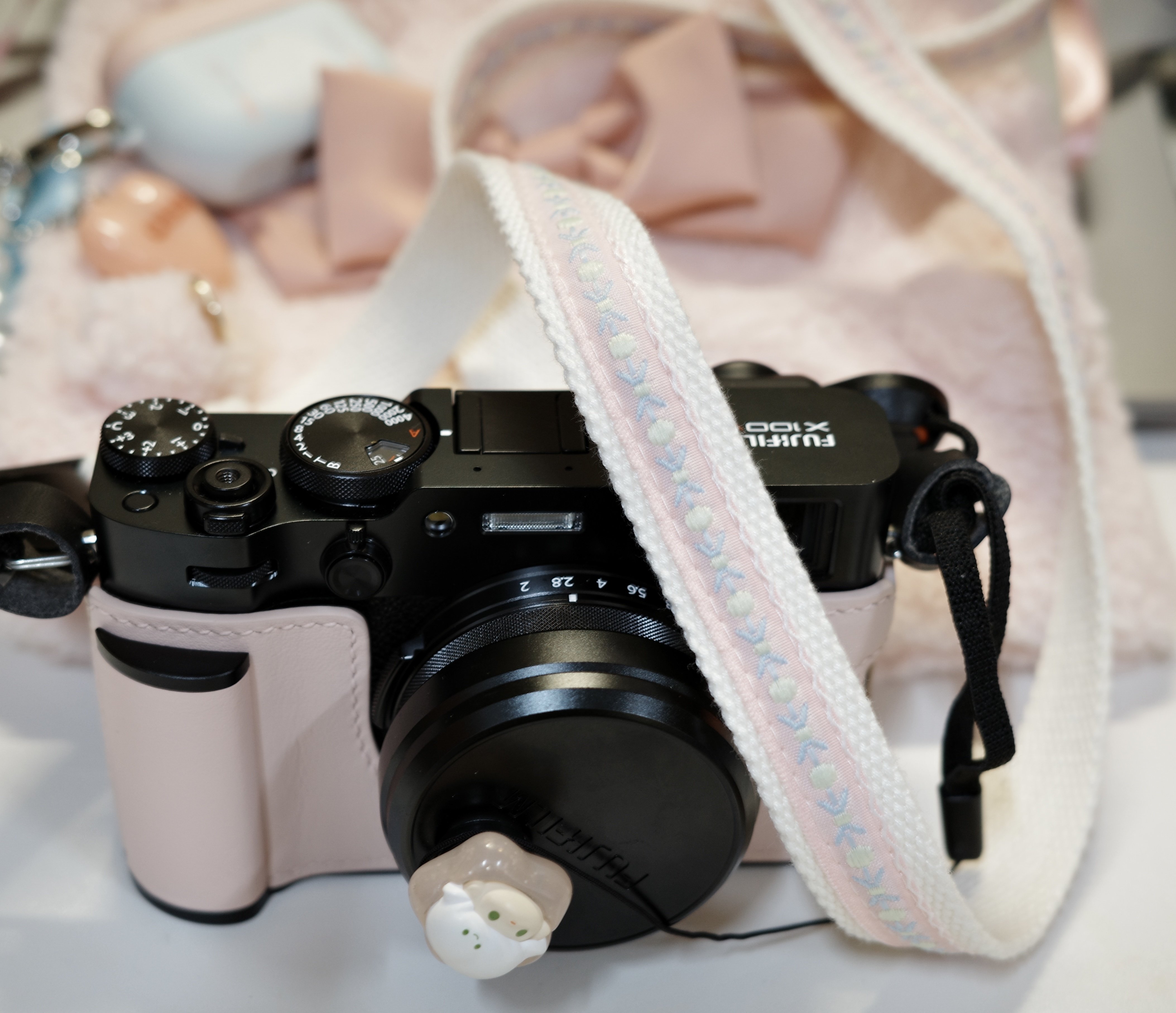 相机肩带快拆斜挎可调节可爱刺绣单反微单拍立得高颜值相机背带