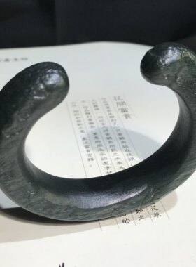儒贤玉道新疆和田玉山流水黑青粗老光男女神同款卡镯