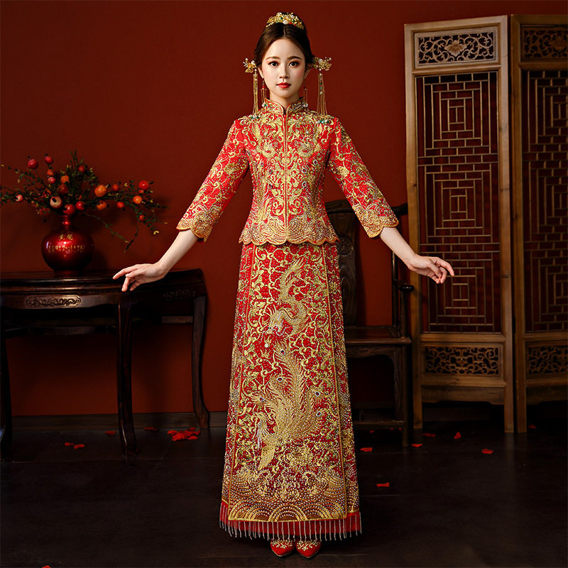 婚纱礼服2026春夏新款秀禾服中式订婚新娘结婚敬酒服旗袍奥钻嫁衣