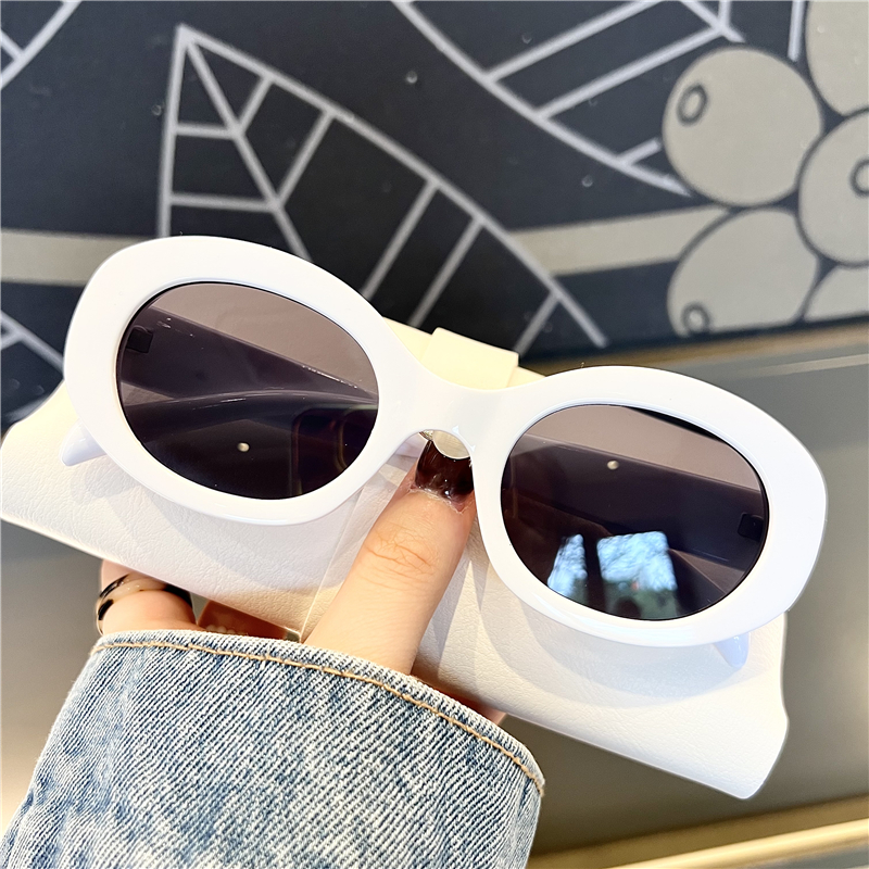 椭圆白框墨镜欧美凹造型太阳眼镜