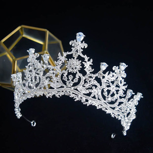 2020新款 大气奢华水钻精致复古女王公主新娘头饰皇冠婚纱礼服配饰