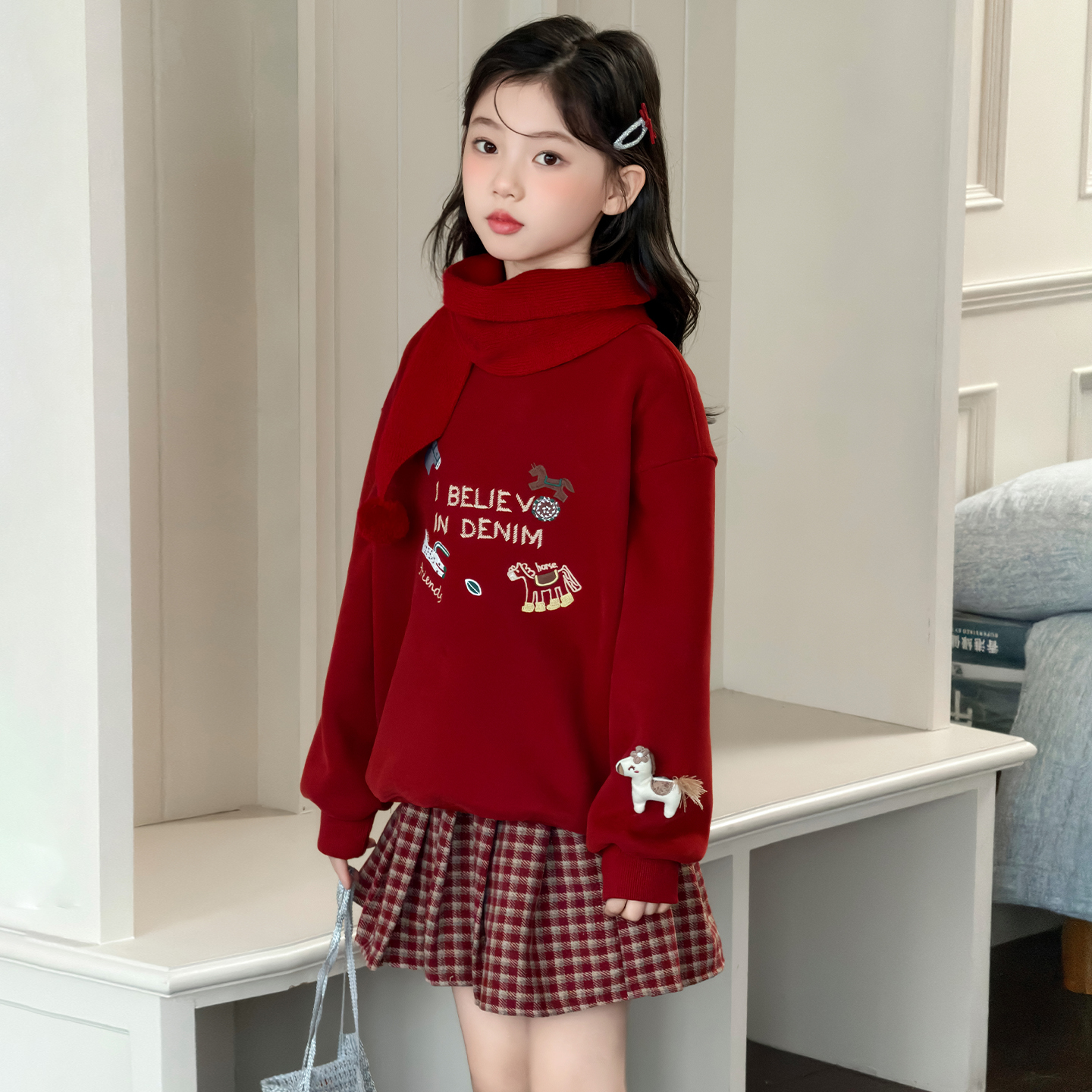 过年服女童2026马年新款儿童新年红色卫衣大童女孩冬装加绒套装裙