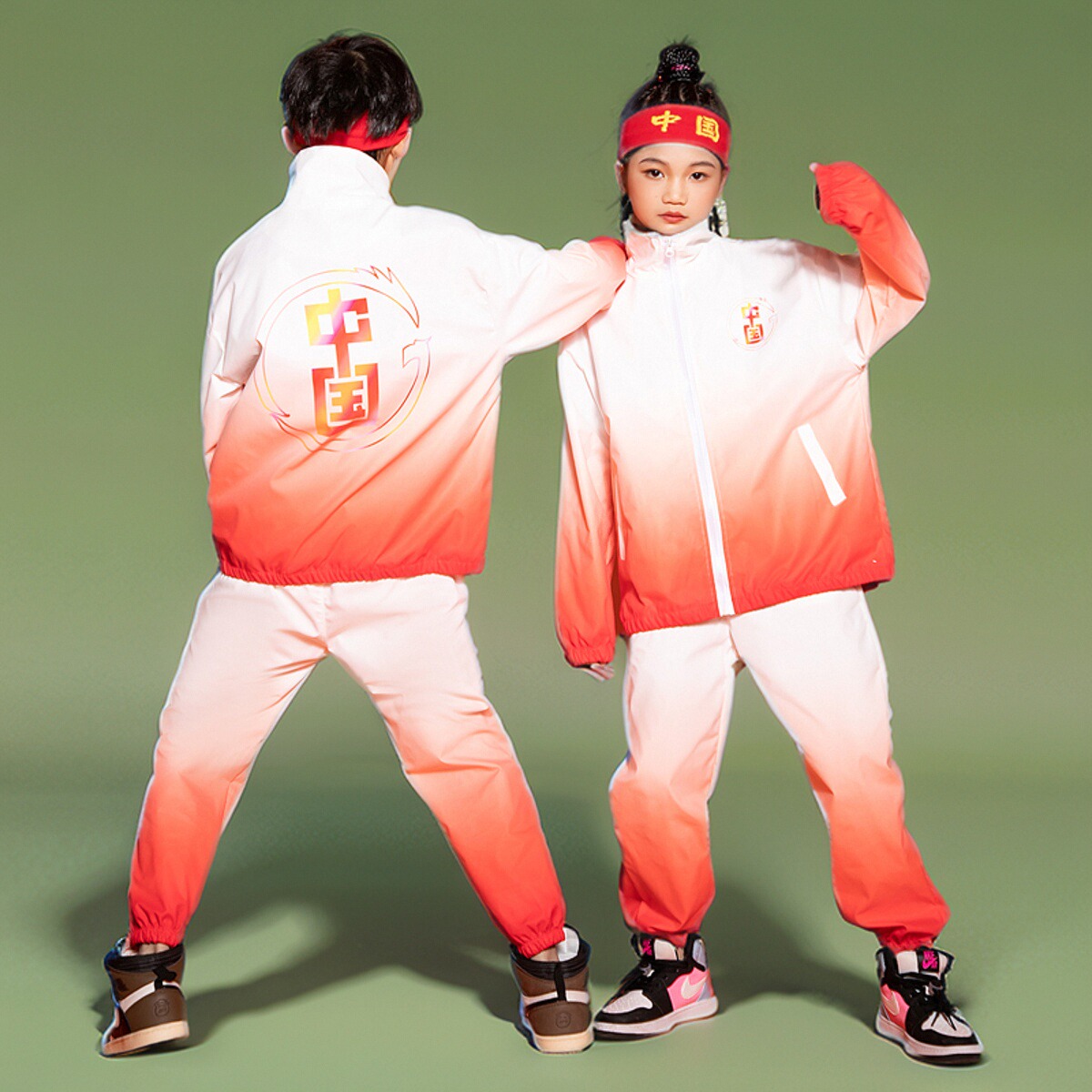 儿童春秋运动渐变红色三件套