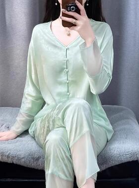 新中式国风水光绸睡衣女春秋长袖夏季冰丝家居服绿色简约领外穿