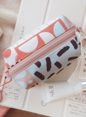 EVA收纳包化妆包ins盐系可乐几何吐司小包姨妈巾口红日常包包布袋