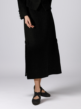 素芭肌理感时尚提花半裙女秋季新中式经典直身休闲百搭长裙SK0700