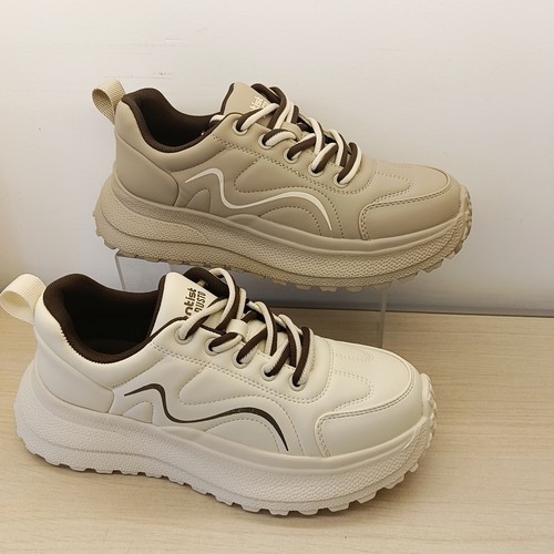 大东老爹鞋女2025春季新款时尚休闲平底中跟圆头系带轻便鞋C2606A