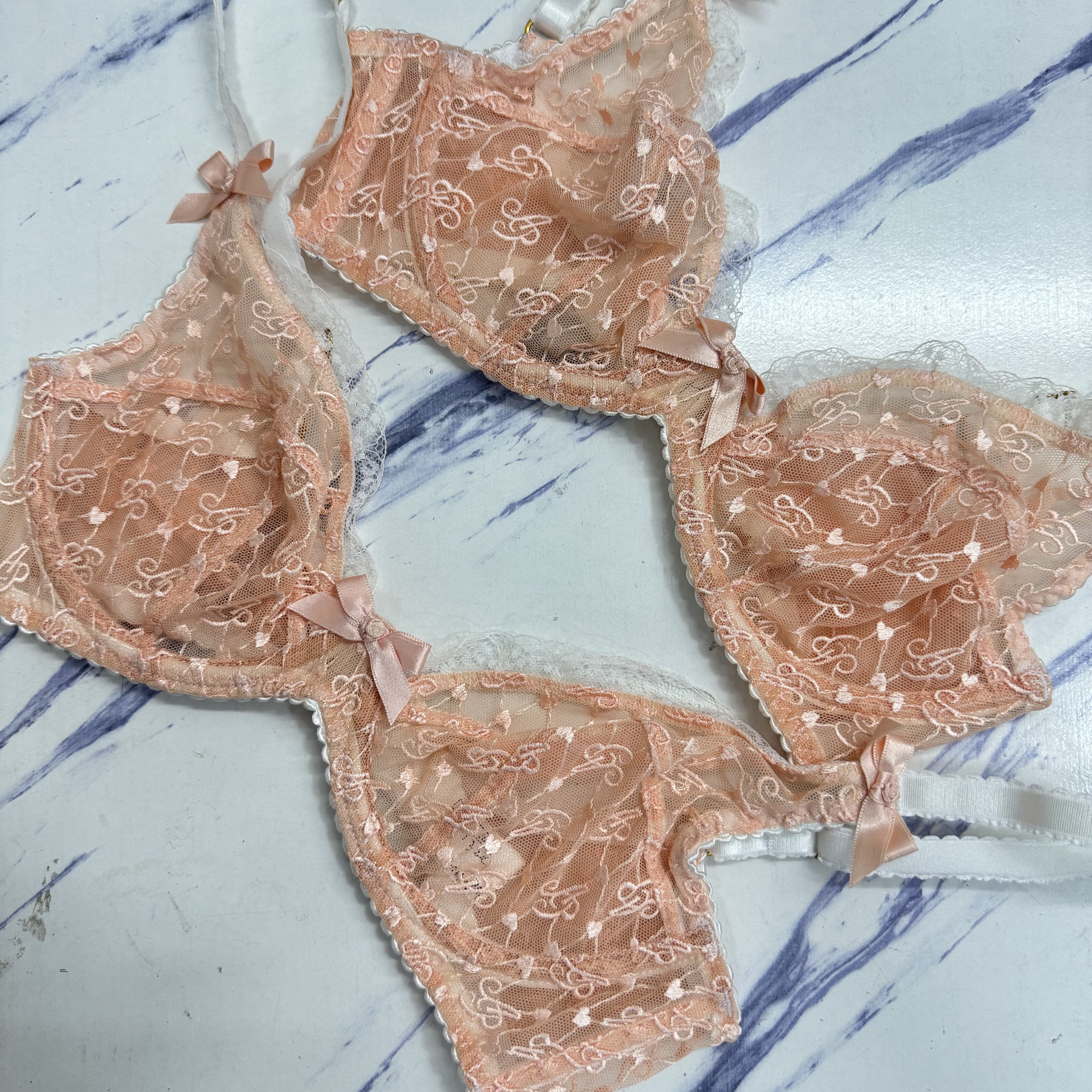 英国Agent provocateur 70c 粉色字母刺绣女士内衣三角裤