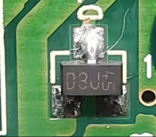 D3J 汽车电脑板肖特基贴片二极管 RB706D-40 SOT23