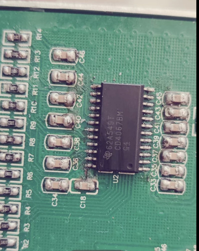 开关 电 路CD4067BM CD4067BM96 SOP24进口全新逻辑芯片 配件