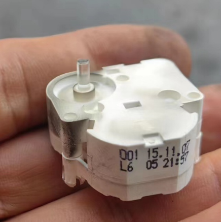 宝马保时捷大众现代起亚伊兰特索纳塔雅绅特瑞纳仪表正转易损电机,电子元器件市场,步进电机,淘宝优惠券,粉丝福利购,淘宝优惠卷