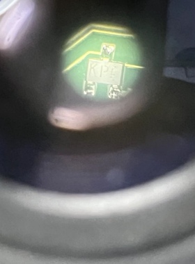 KP   宝马汽车电脑板40069旁边贴片三极管 3脚位   全新