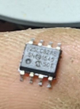 25LC32A-E/SN 25LC32AE 25LC32 SOP-8 储存器芯片 现货可直拍