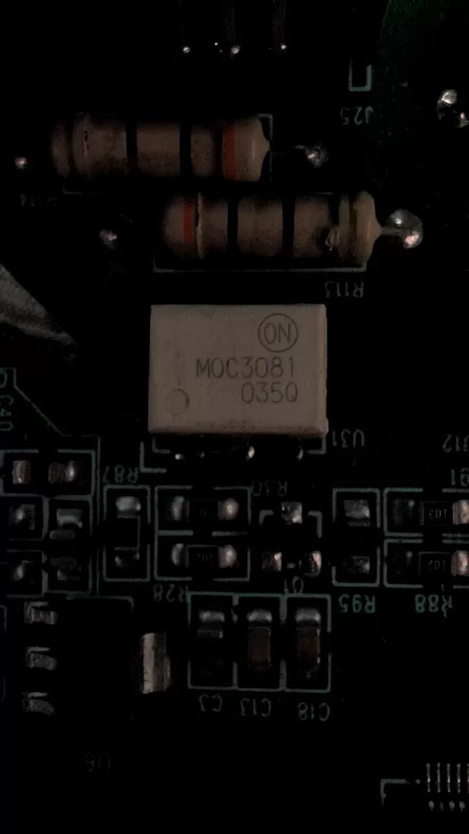 全新原装进口 MOC3081 光电耦合器 双向晶闸管驱动器 直插 DIP-6