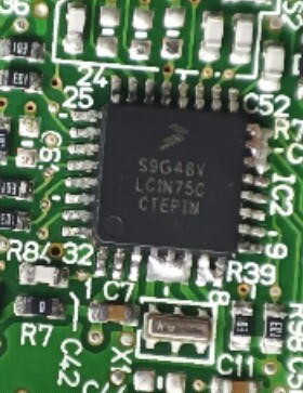 全新 S9S12G48F1VLCR S9S12G48F1VLC S9G48V LC1N75C