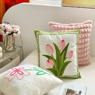 轻奢ins风王炸性价比 ins郁金香抱枕靠垫可爱靠枕床头腰枕抱枕套