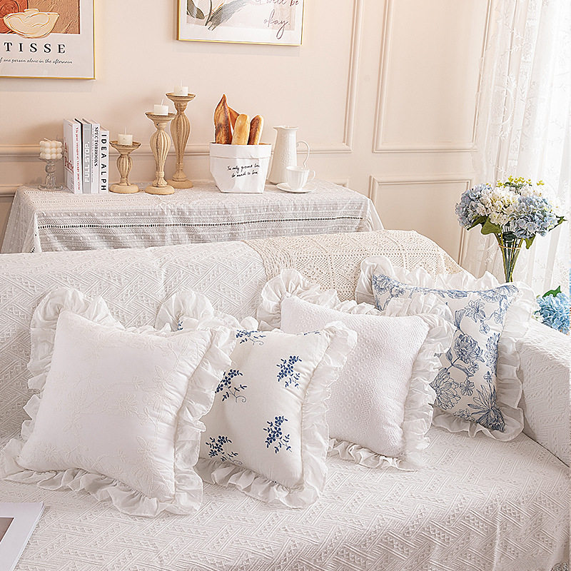 北欧田园荷叶边刺绣抱枕法式靠枕卧室客厅沙发防水纯棉绣花