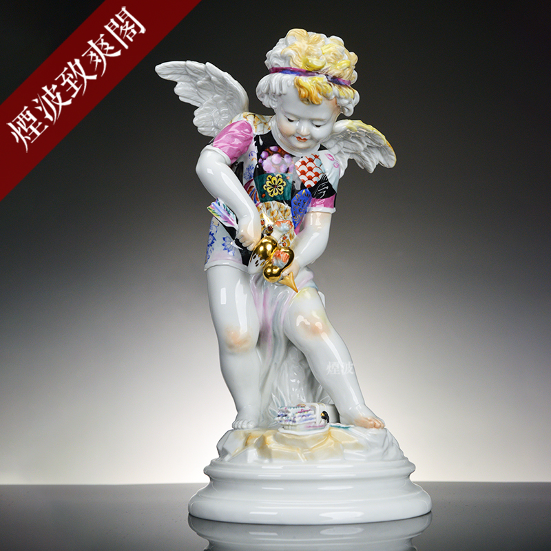 德国 MEISSEN 梅森瓷器 经典纹饰T恤的丘比特 彩绘描金 瓷塑摆件