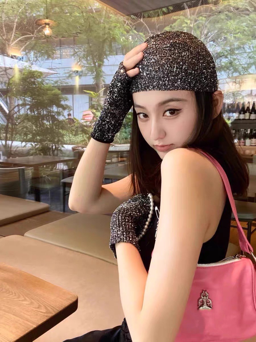 【icross】23a秋冬新品jennie权志龙同款亮片双c针织帽冷帽