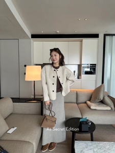 深圳南油2023秋冬新款 设计师款 双面羊绒大衣短款毛呢圆领外套女