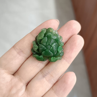 南阳独山玉天然玉石挂件吊坠鲜天蓝料牡丹花独玉大师作品花开富贵