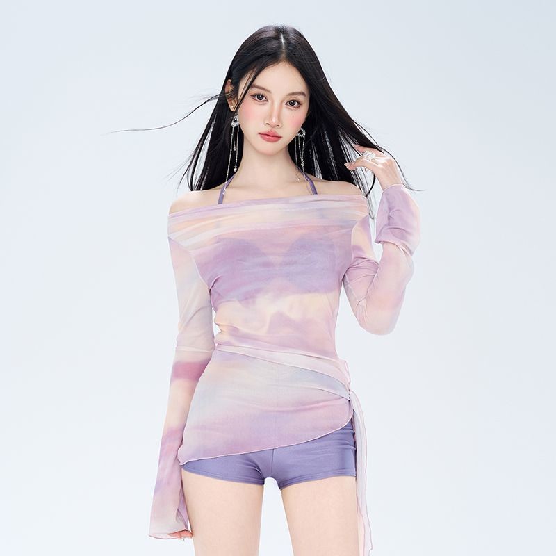 泳衣女款2025新款高级感性感比基尼三件套泡温泉海边度假保守长袖
