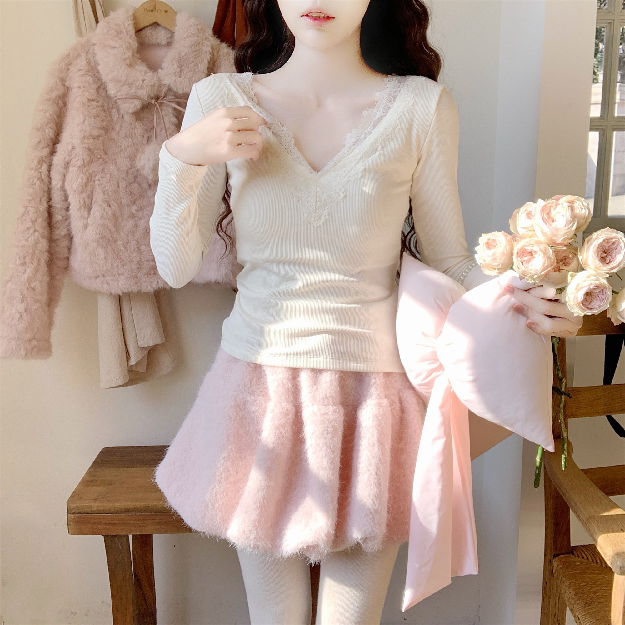 【Dear YN】带胸垫~蕾丝V领磨毛打底衫长袖显瘦弹力内搭上衣女,女装/女士精品,T恤,淘宝优惠券,粉丝福利购,淘宝优惠卷