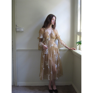 ZHUYIYI 复古梦境 法式V领刺绣新款收腰长袖薄纱春季连衣裙女早春