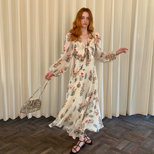ZHUYIYI 早秋新款碎花长袖连衣裙女高级感显瘦收腰修身显瘦长裙