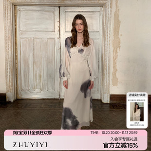 ZHUYIYI 秋季新款法式印花显瘦长袖连衣裙女款简约收腰长裙春季