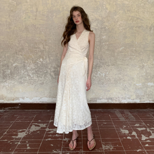 11点上新 新款 法式 ZHUYIYI 连衣裙女早春开衫 白色春季 v领