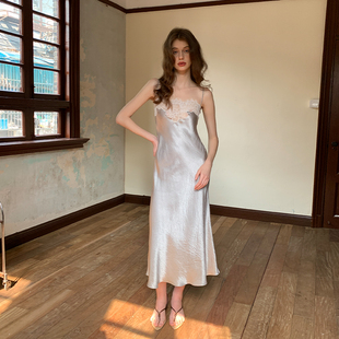 显瘦 吊带连衣裙女夏高级感收腰修身 ZHUYIYI 蕾丝拼接100醋酸修身