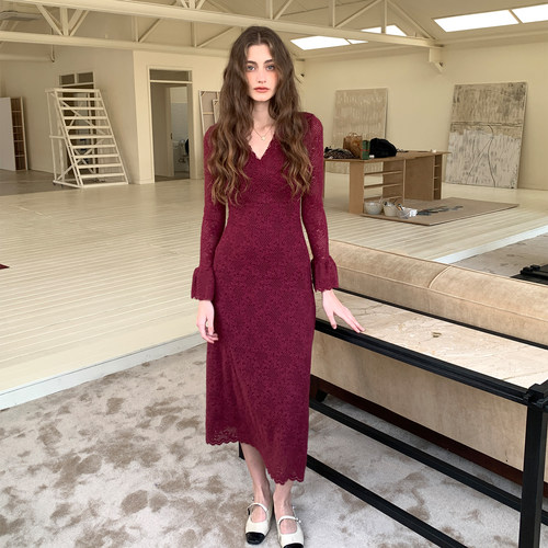 ZHUYIYI 新款法式针织加绒秋冬连衣裙女蕾丝收腰高级感显瘦