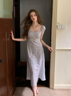 ZHUYIYI 新款复古灰蓝紫色印花荷叶袖连衣裙女夏V领收腰蕾丝拼接