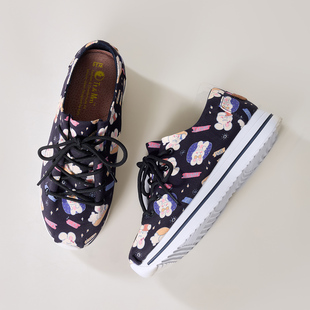 厚底系带透气轻便休闲鞋 Tt&Mm 2026春季 涂鸦印花帆布鞋 汤姆斯女鞋