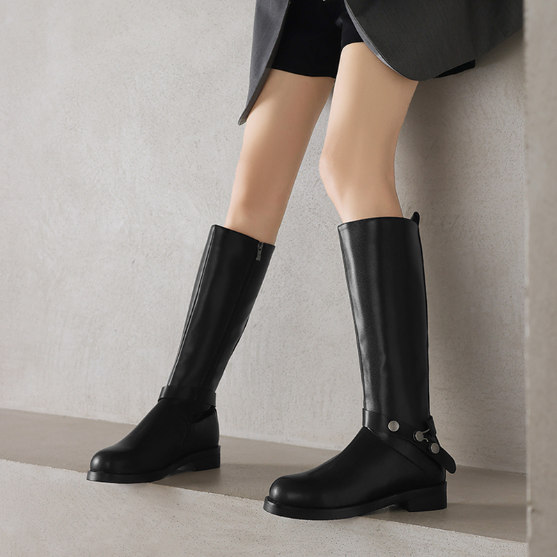 2025冬季新款大码女靴41到43时装靴圆头百搭加绒高筒靴子侧拉链潮