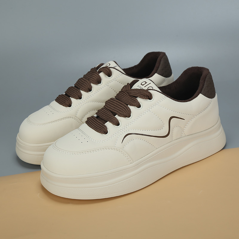 大码女鞋41-43春季新款小白鞋