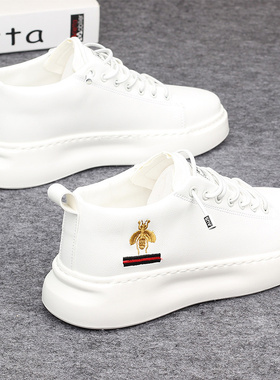 小白鞋男鞋增高厚底网红刺绣小蜜蜂板鞋韩版百搭轻便运动休闲潮鞋