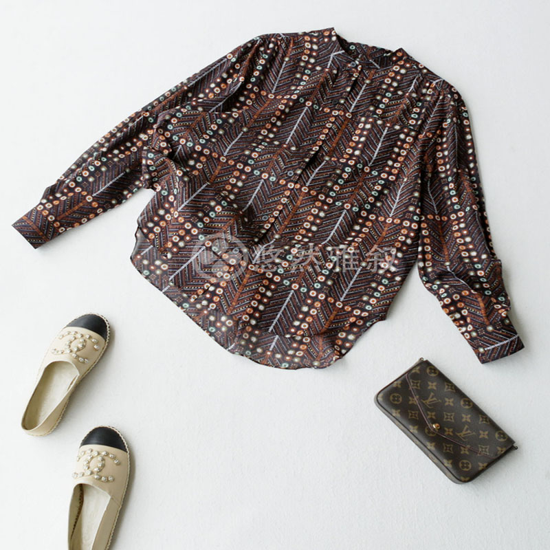 高定系 法式~ 定织精梳棉轻盈细腻透气 复古对位花中长款纯棉衬衫