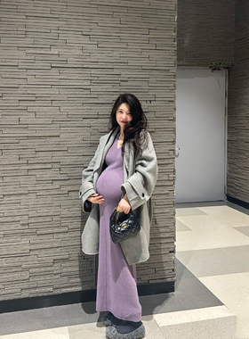 新款秋冬紫色显瘦针织孕妇装连衣裙女温柔韩系V领高级感毛衣长裙