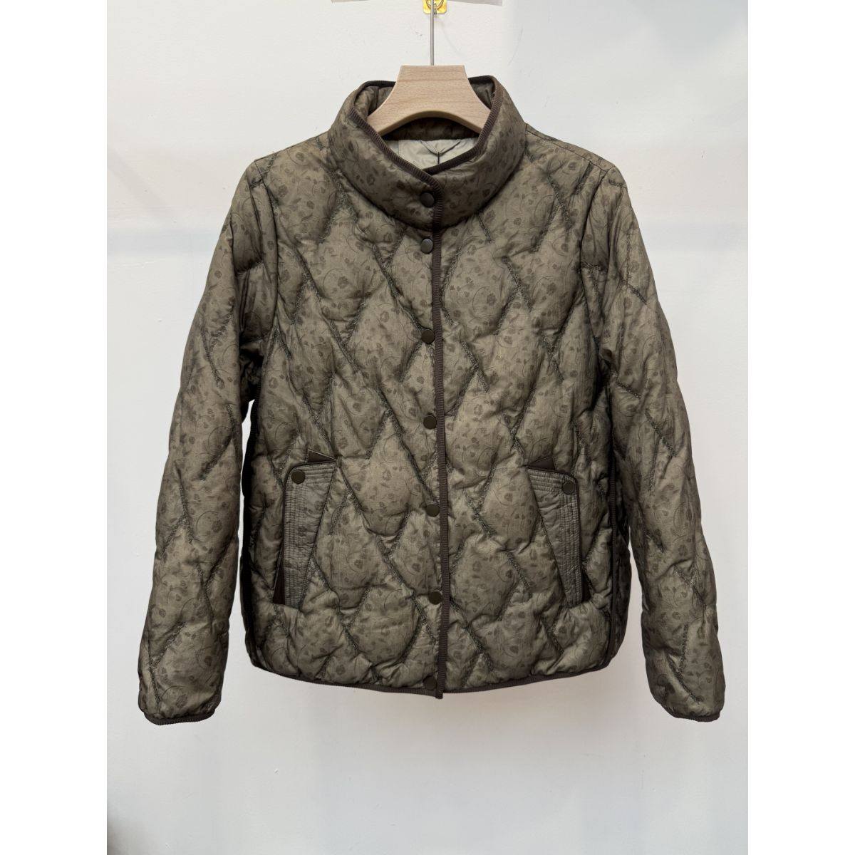 丝瑞66品牌妈妈冬装羽绒服短款洋气小个子中老年人女冬季保暖外套