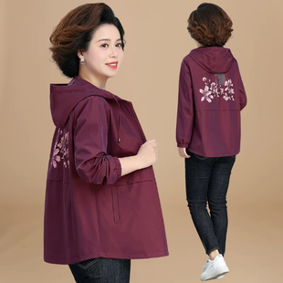 秋之歌Q14009妈妈春装外套洋气2024新款60岁50中老年人春秋风衣短