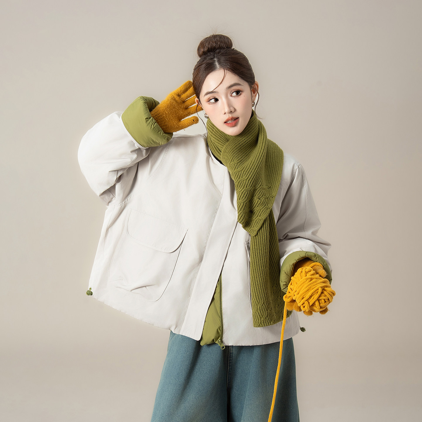 米色工装风两面穿围巾羽绒服女冬季新款抽绳大口袋90白鸭绒短外套,女装/女士精品,羽绒服,淘宝优惠券,粉丝福利购,淘宝优惠卷