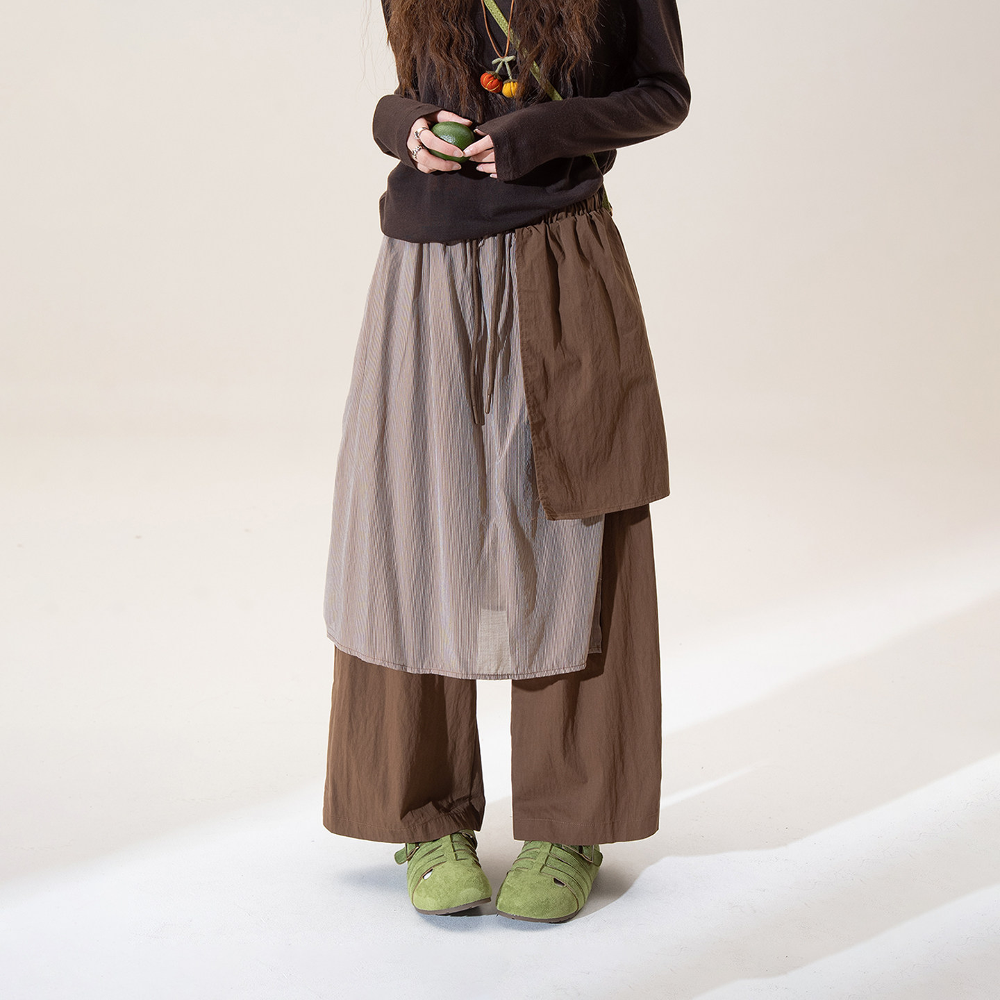 咖啡色假两件不规则屁帘拼接裙裤女春季新款宽松直筒九分阔腿裤子,女装/女士精品,裙裤,淘宝优惠券,粉丝福利购,淘宝优惠卷