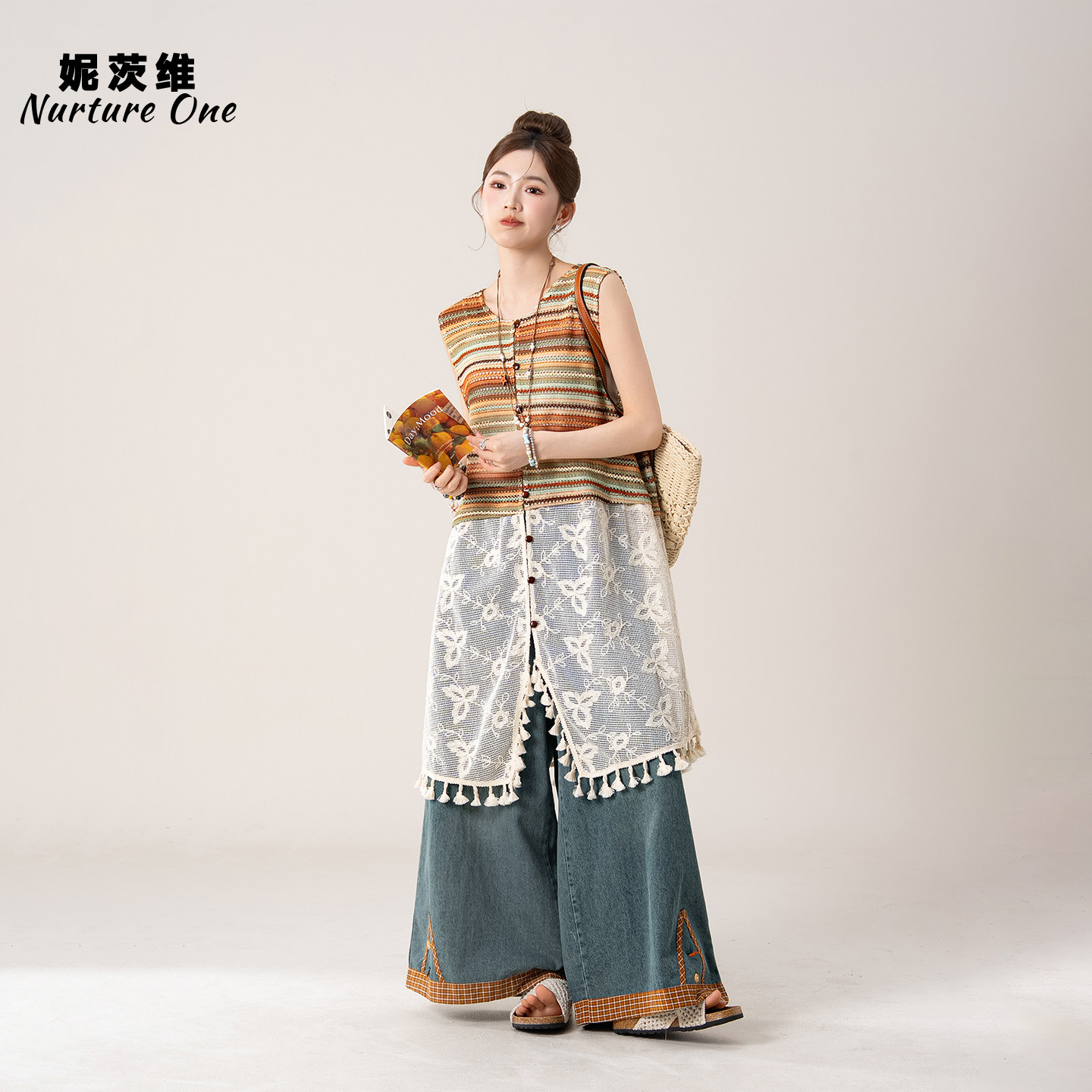 妮茨维【异域入夏】撞色条纹蕾丝拼接流苏罩衫女叠穿牛仔裤两件套