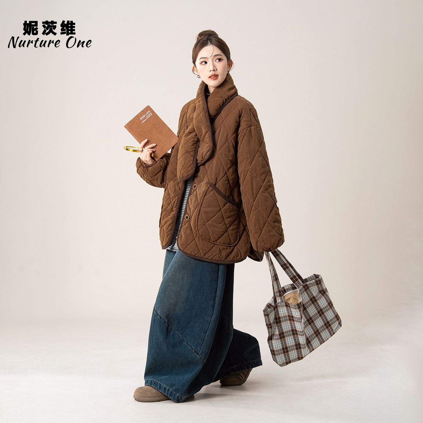 咖色日系复古菱格纹围巾棉服女冬季新款宽松显瘦百搭保暖棉衣外套