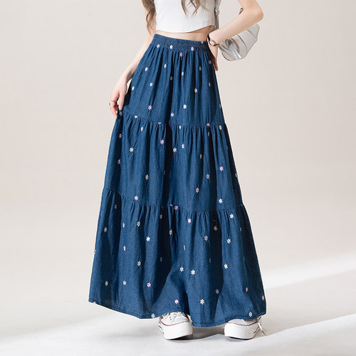 深蓝色甜美碎花刺绣牛仔半身裙女