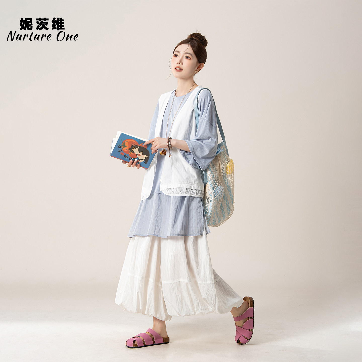 妮茨维【浅夏序章】V领短款马甲女夏日消暑穿搭短袖T恤半身裙套装