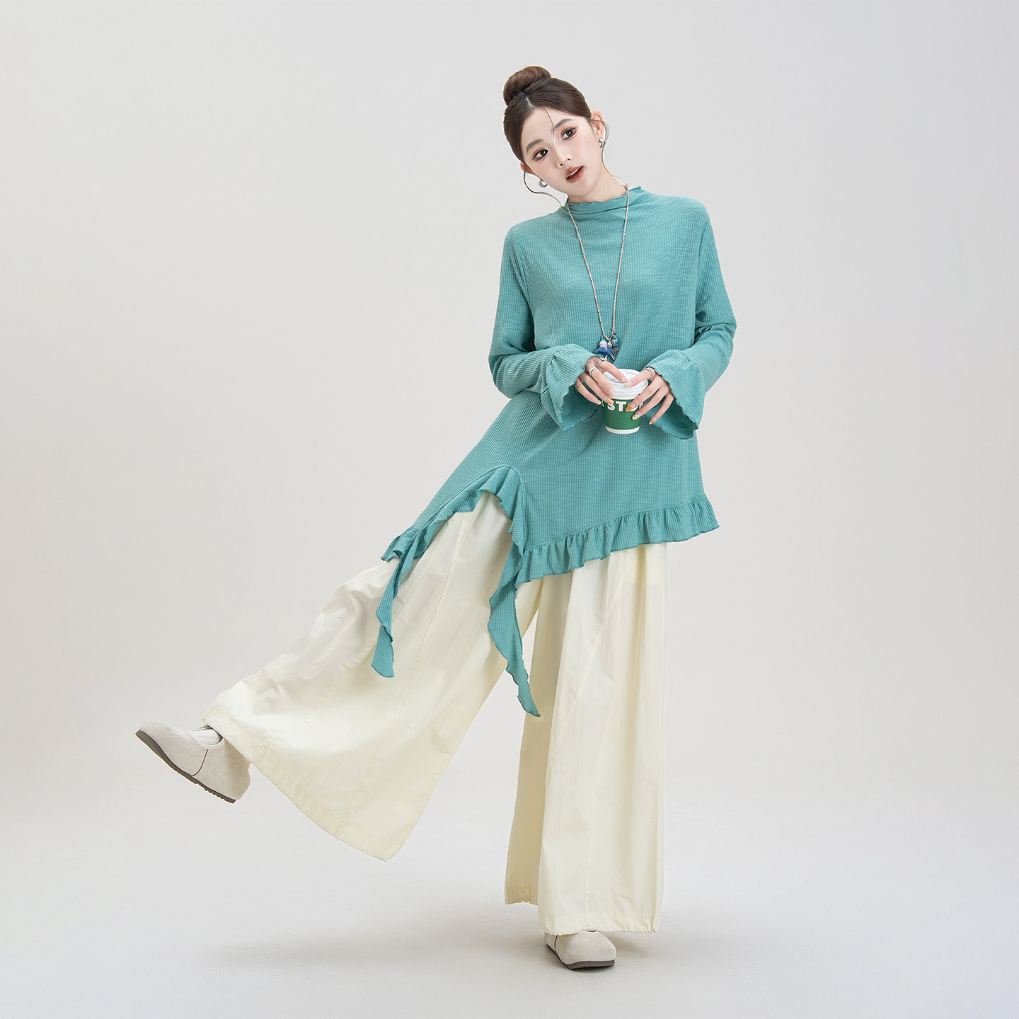 蓝色不规则荷叶边开叉长袖T恤女早春新款叠穿宽松阔腿休闲裤套装,女装/女士精品,时尚套装,淘宝优惠券,粉丝福利购,淘宝优惠卷